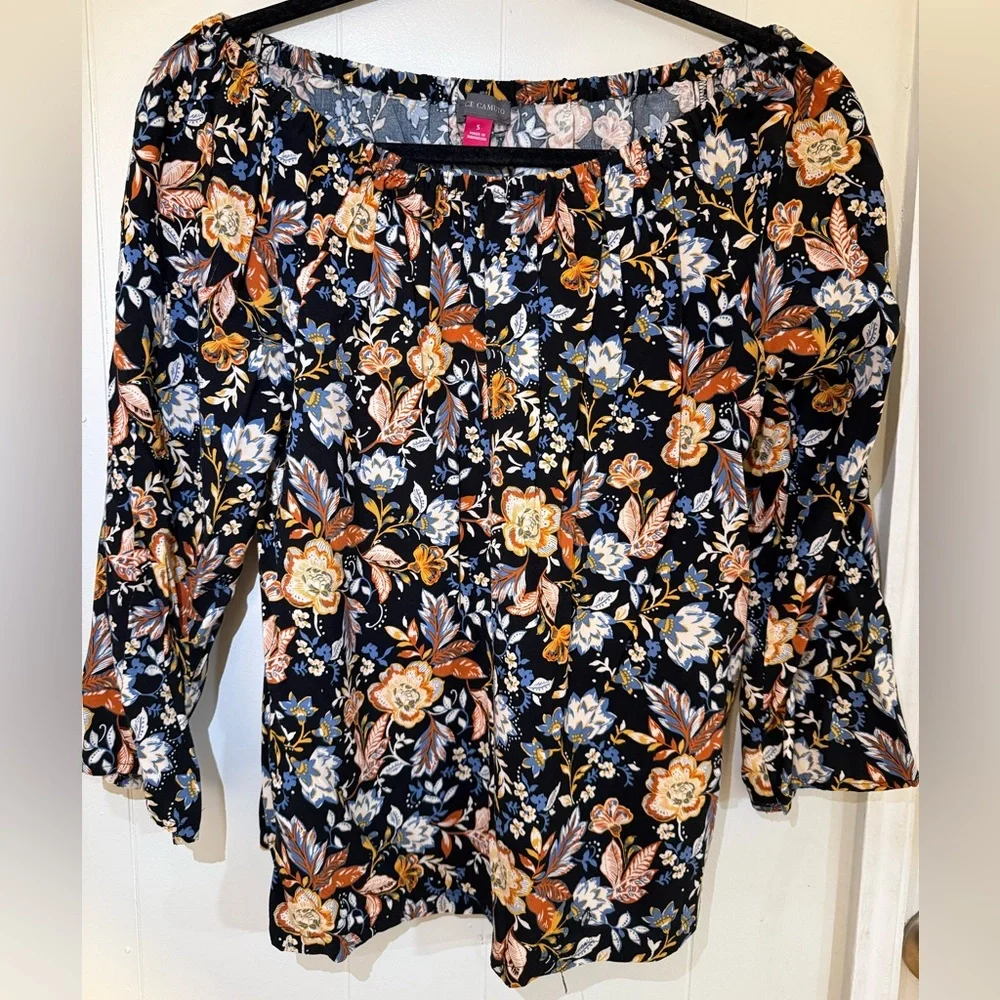Vince Camuto Off-the-shoulder shirt - Picture 2 of 6
